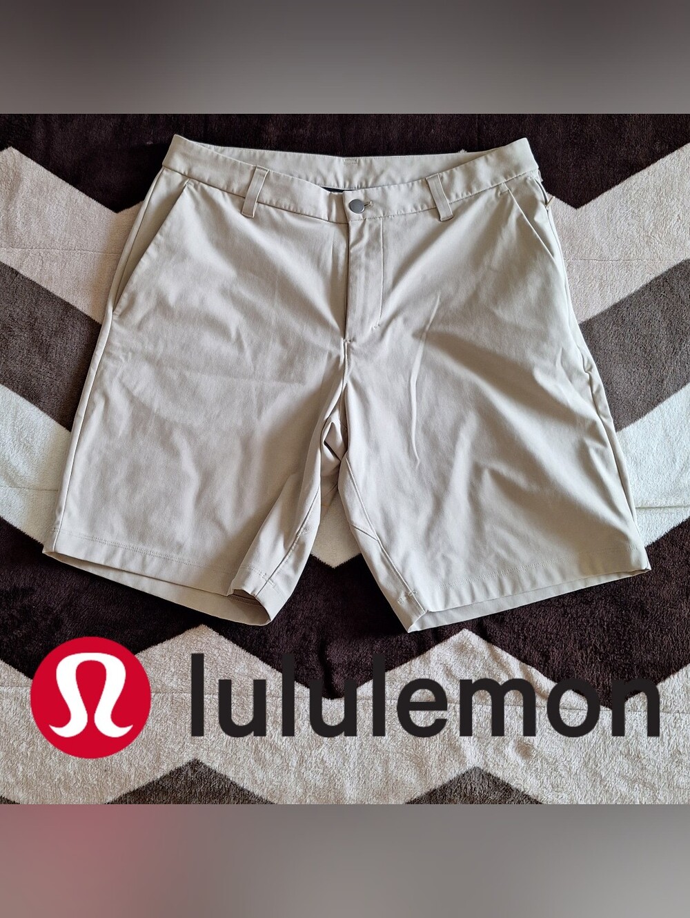 Lululemon Commission Classic-Fit Short 9" Warpstreme - Size 33 Beige M7AWQS